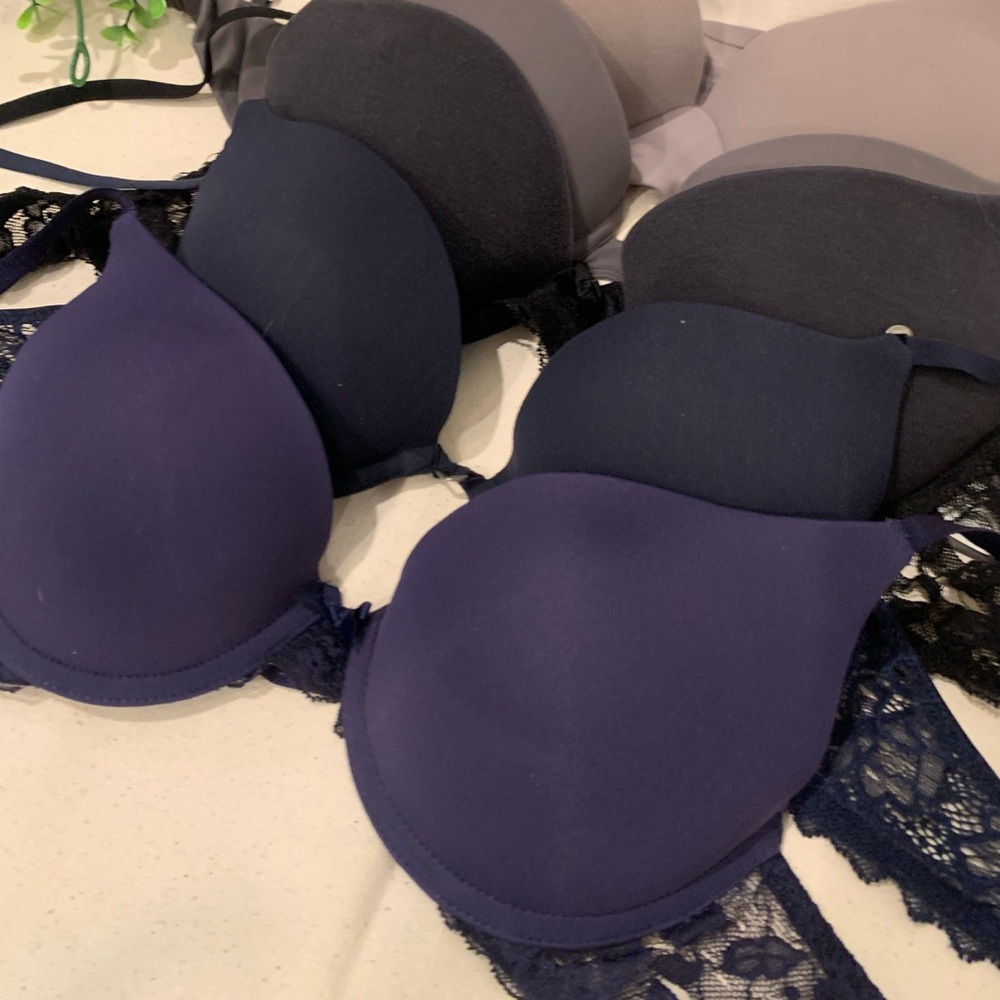 Bundle of 4 Gilly Hicks 34A Bras
